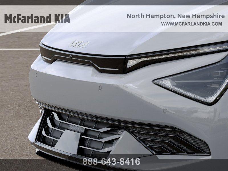 new 2025 Kia EV6 car, priced at $43,890