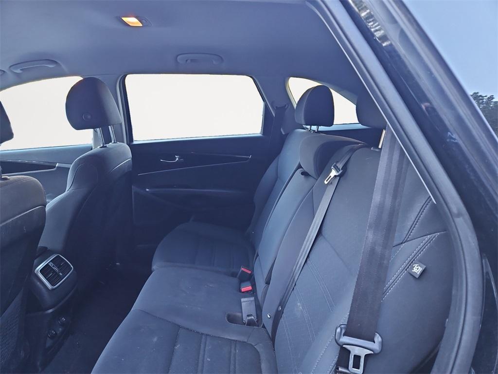used 2020 Kia Sorento car, priced at $17,717