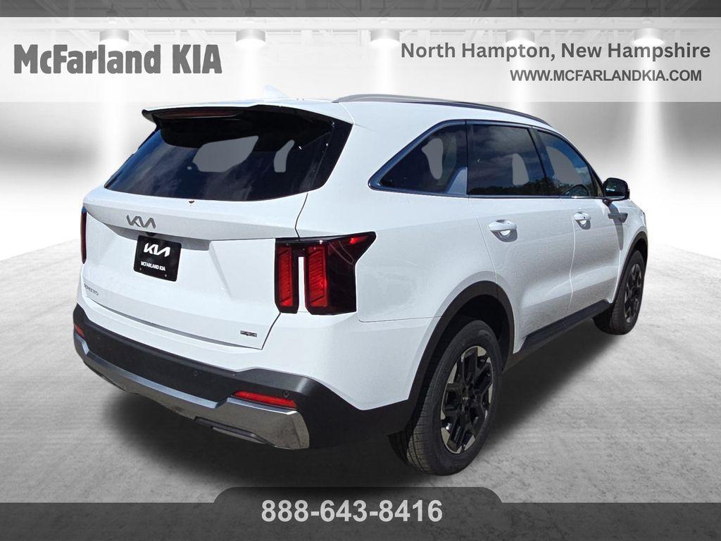new 2026 Kia Sorento car, priced at $35,079