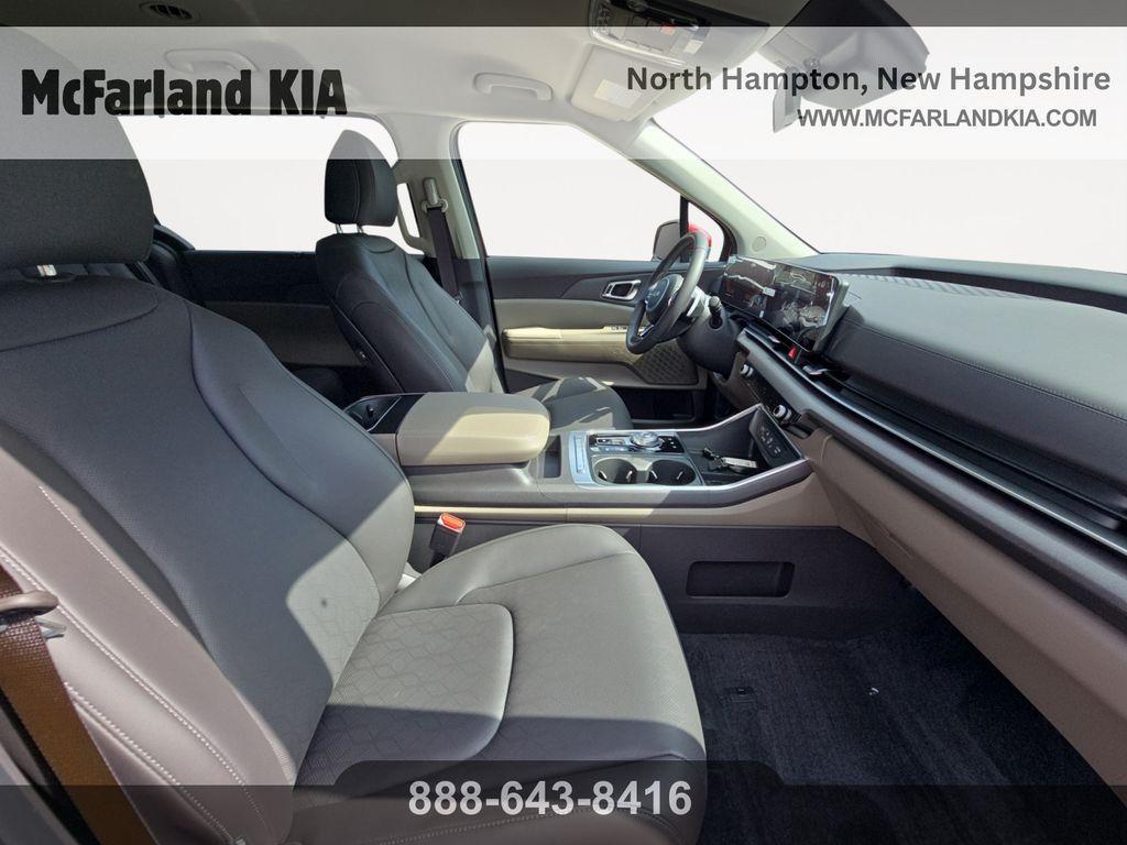 new 2026 Kia Carnival Hybrid car, priced at $41,283