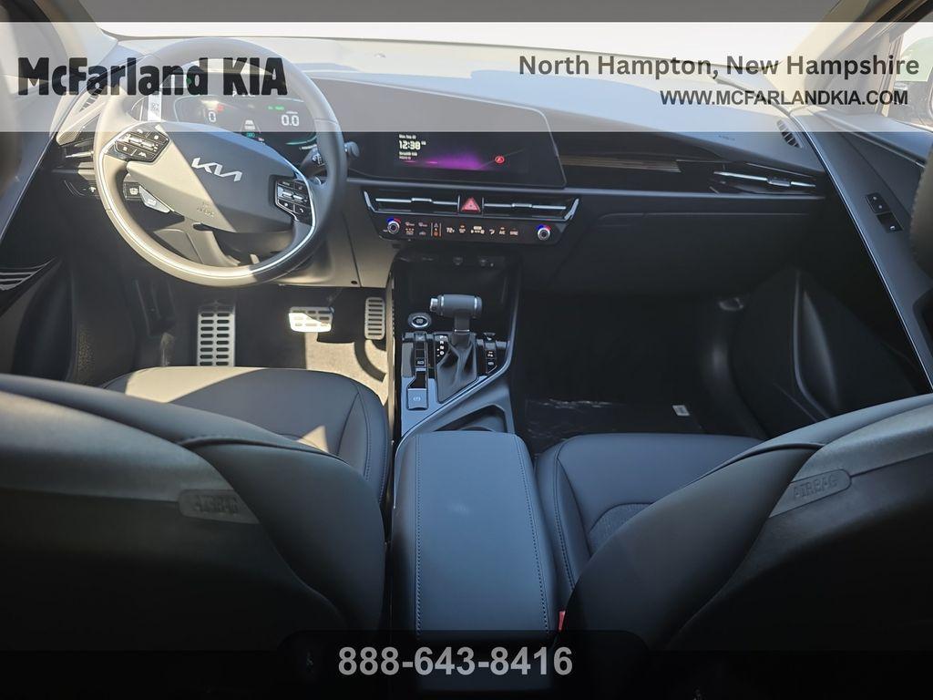 new 2025 Kia Niro car, priced at $28,804