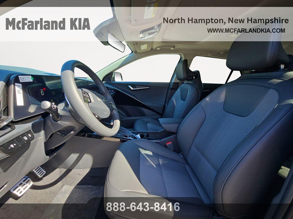 new 2025 Kia Niro car, priced at $28,804