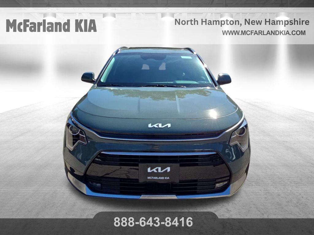 new 2025 Kia Niro car, priced at $28,804