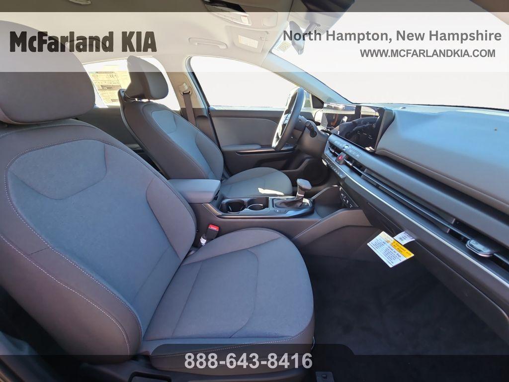 new 2025 Kia K4 car, priced at $22,123