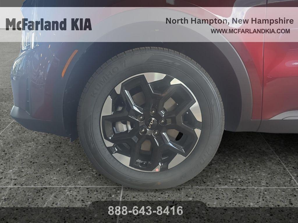 new 2025 Kia Sorento car, priced at $32,150