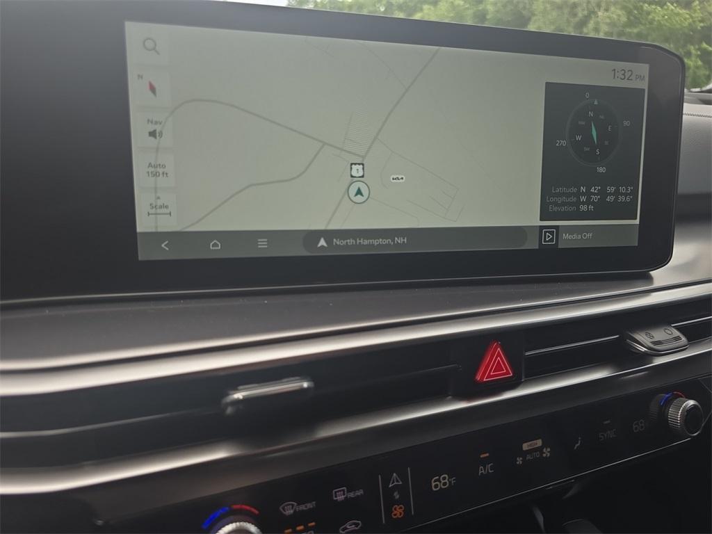 new 2025 Kia Sorento car, priced at $32,150