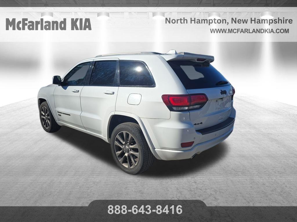used 2017 Jeep Grand Cherokee car, priced at $15,298