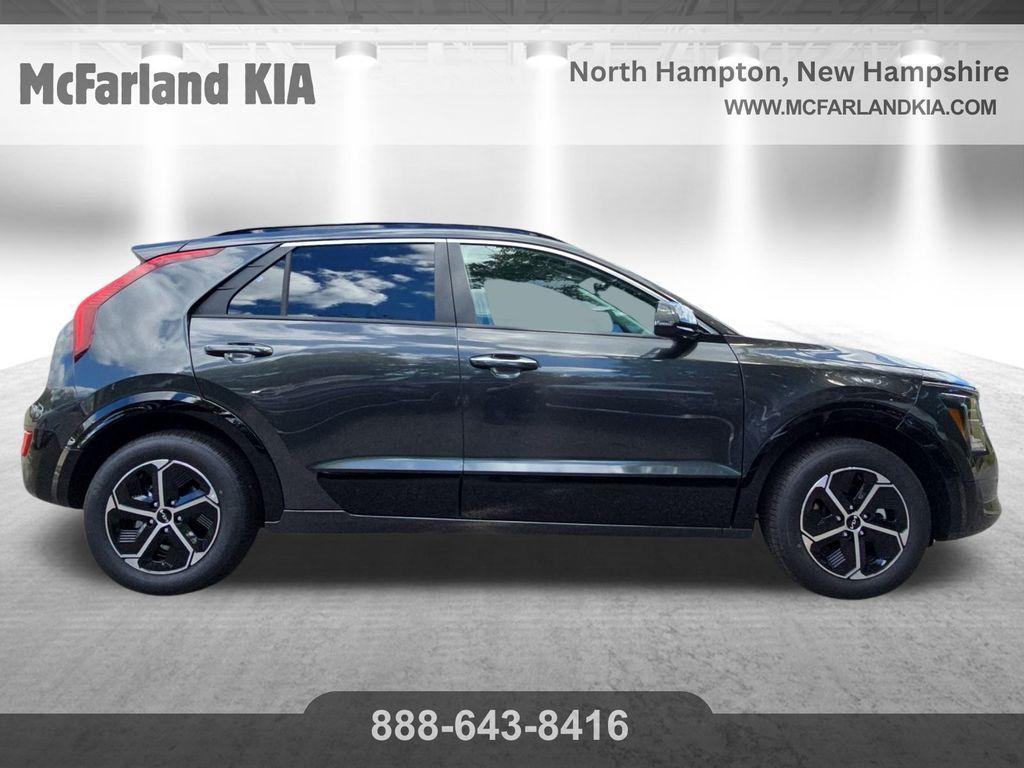 new 2025 Kia Niro car, priced at $29,711