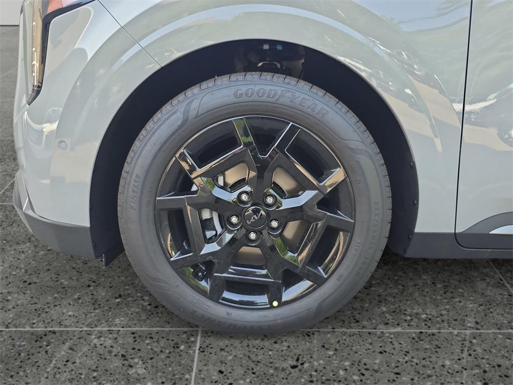 new 2026 Kia Carnival car, priced at $49,149