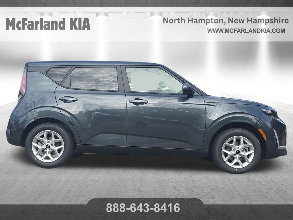new 2025 Kia Soul car, priced at $19,981