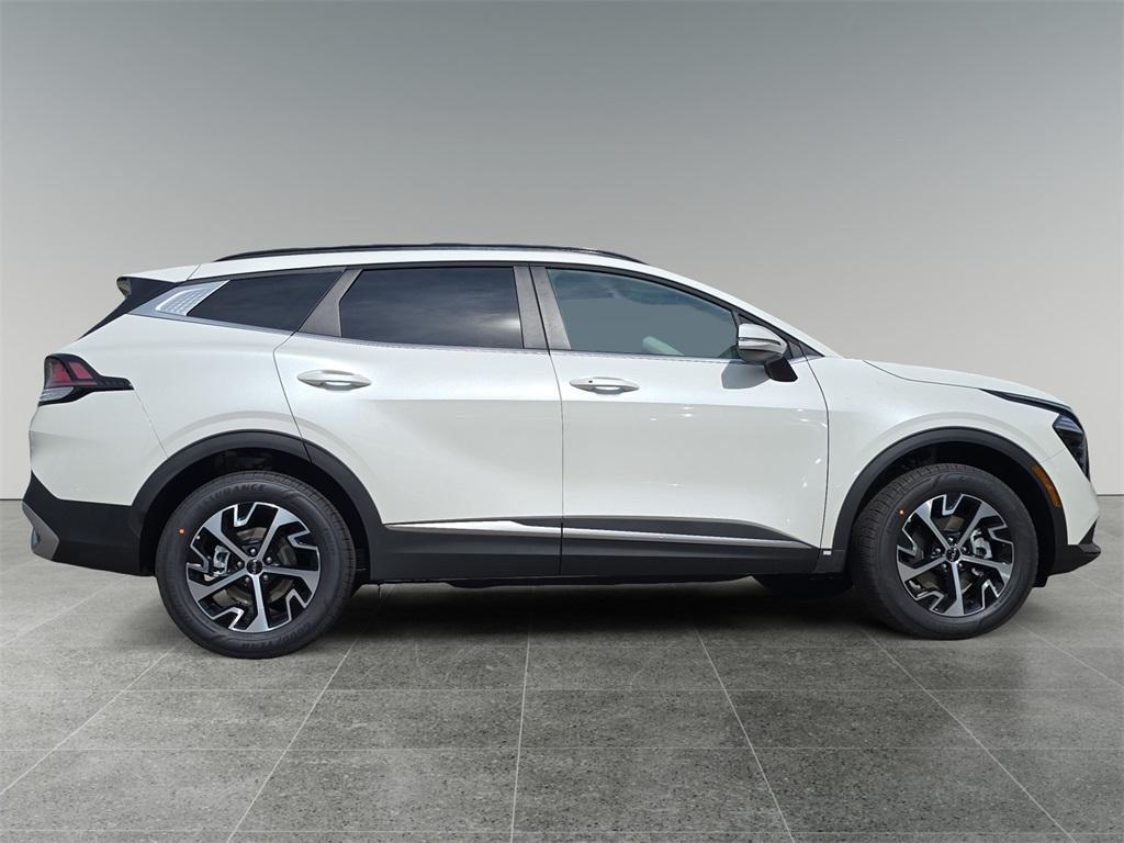 new 2025 Kia Sportage Hybrid car, priced at $30,450
