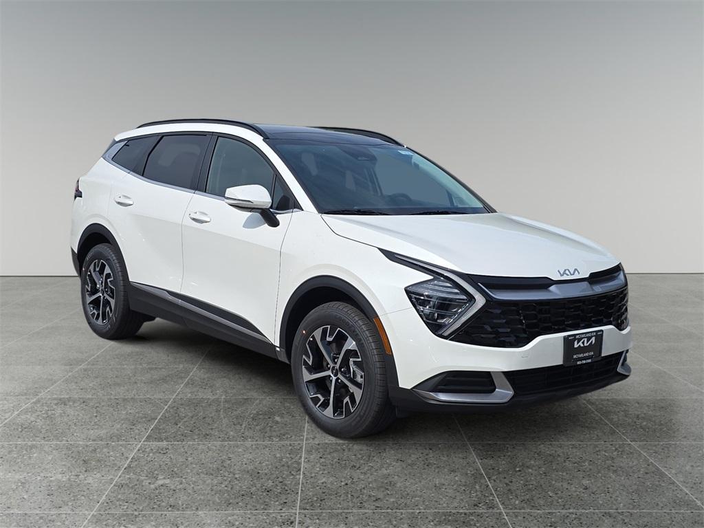new 2025 Kia Sportage Hybrid car, priced at $30,450