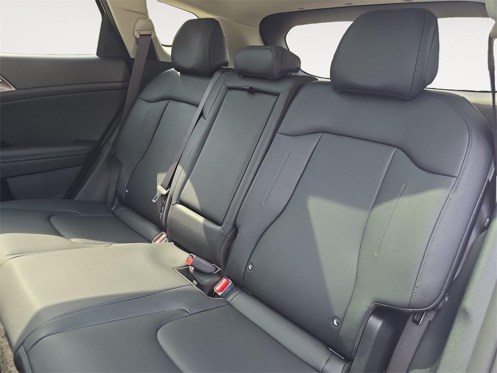 new 2025 Kia Sportage Hybrid car, priced at $30,450