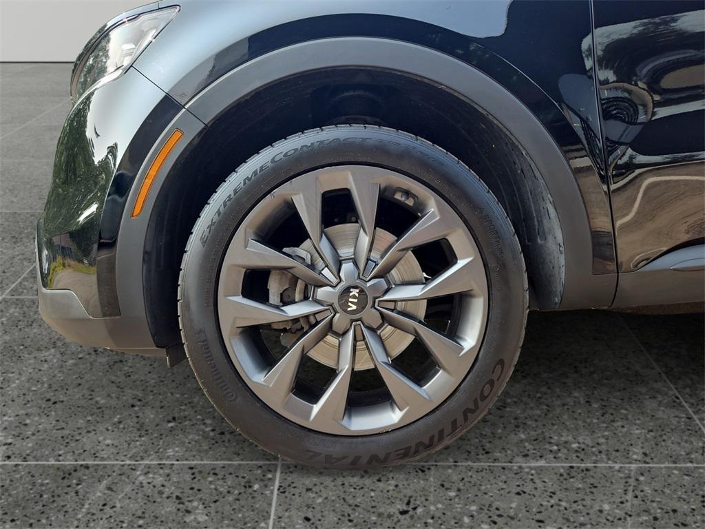 used 2021 Kia Sorento car, priced at $25,903
