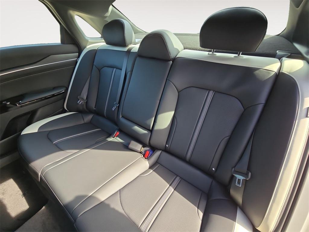 new 2026 Kia K5 car, priced at $29,489