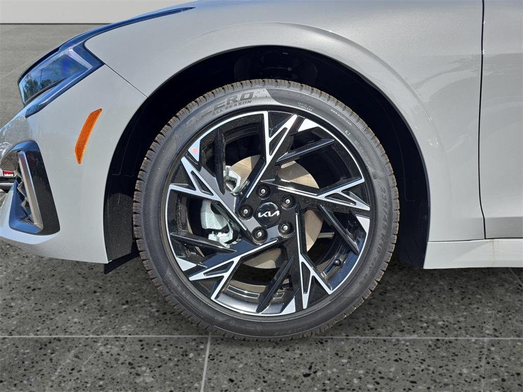 new 2026 Kia K5 car, priced at $29,489