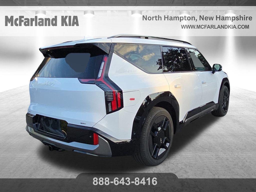 new 2026 Kia EV9 car, priced at $61,190