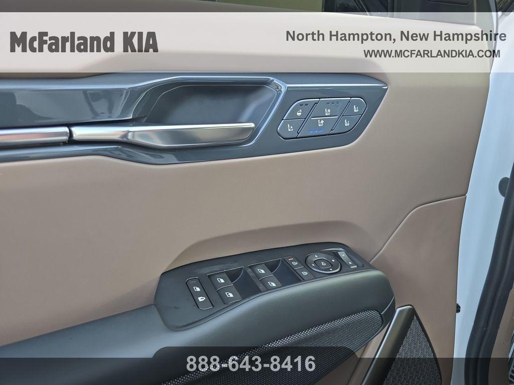 new 2026 Kia EV9 car, priced at $61,190