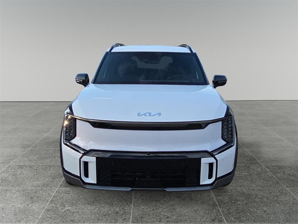 new 2026 Kia EV9 car, priced at $56,190