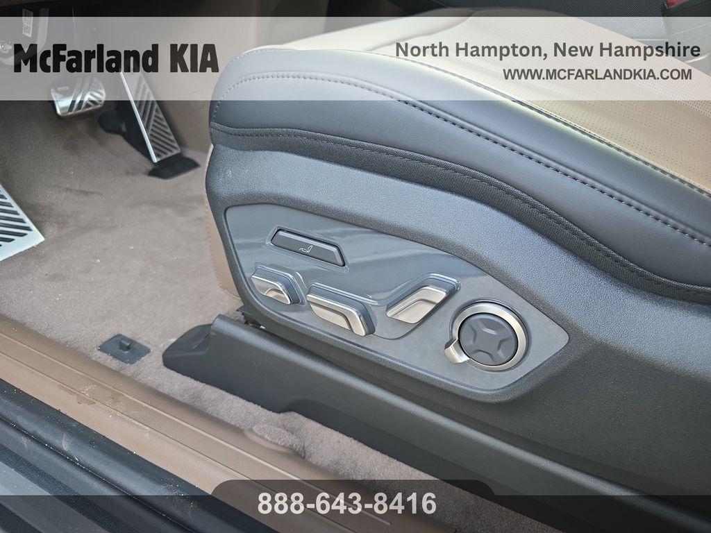 new 2026 Kia EV9 car, priced at $61,190