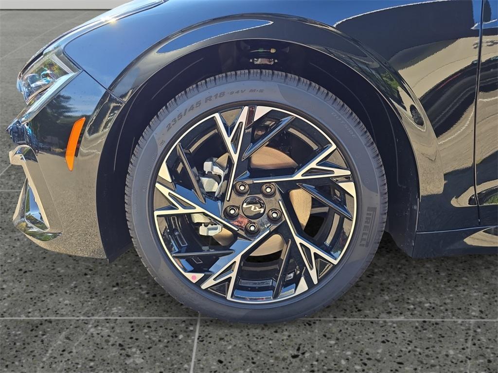 new 2026 Kia K5 car, priced at $29,014