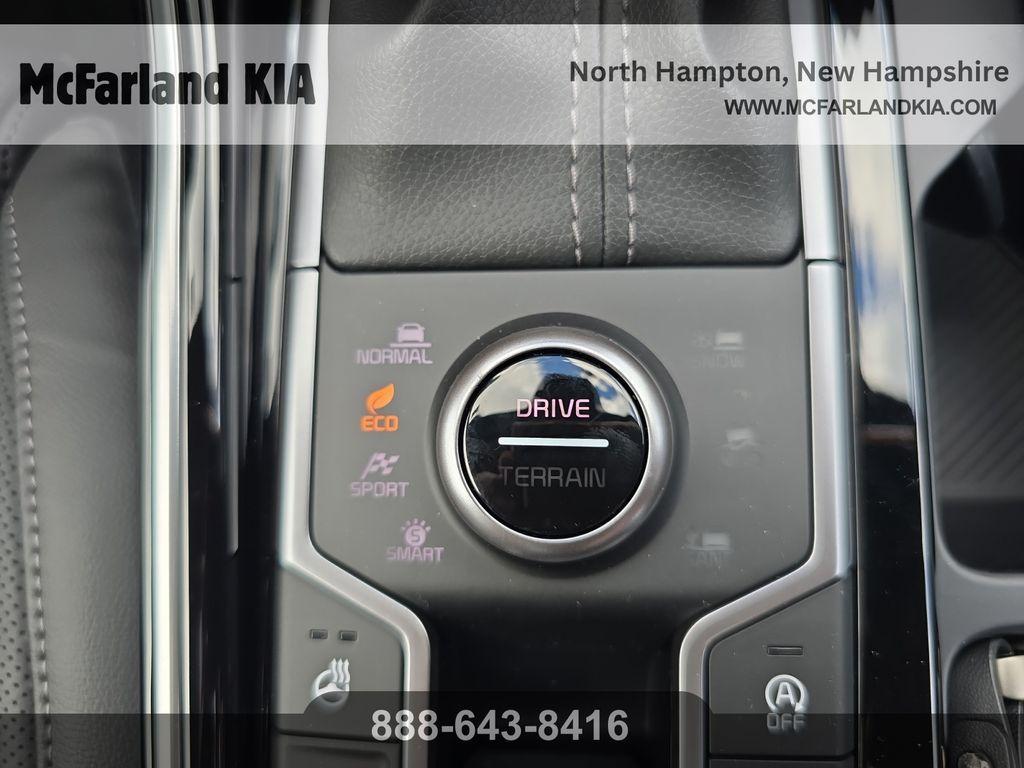 new 2026 Kia Sorento car, priced at $43,133