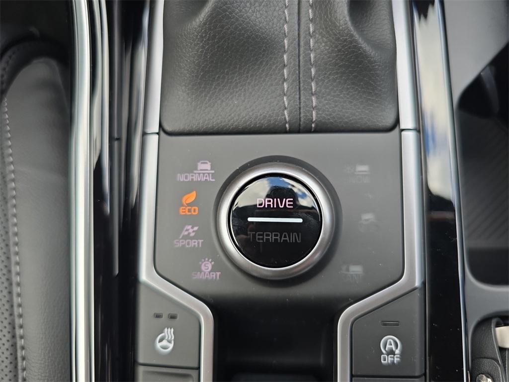 new 2026 Kia Sorento car, priced at $45,633