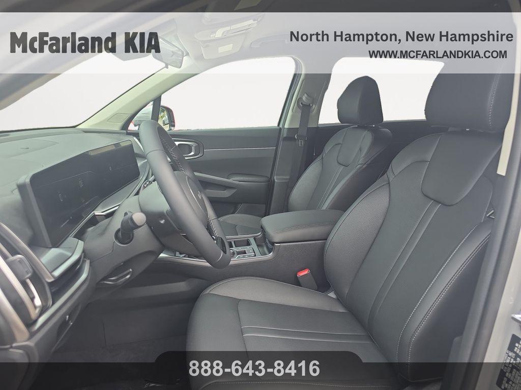 new 2025 Kia Sorento car, priced at $31,920