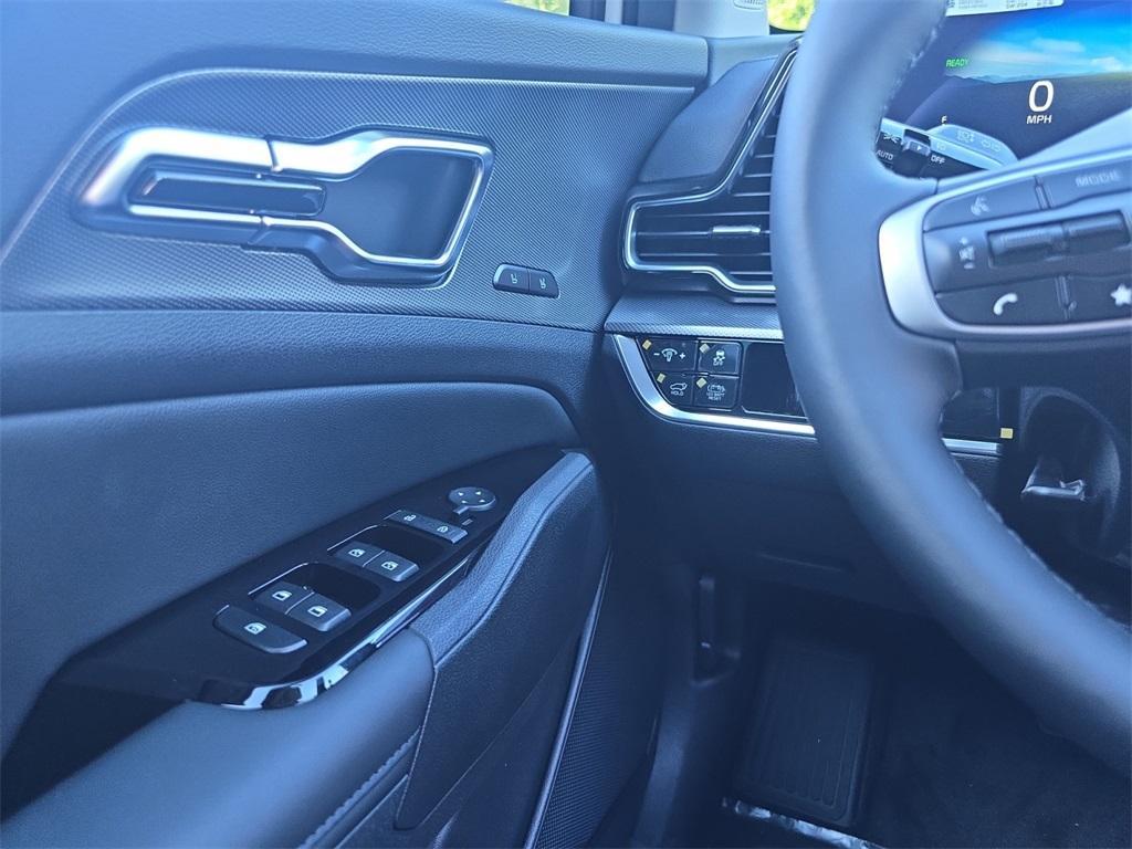 new 2025 Kia Sportage Hybrid car, priced at $36,267