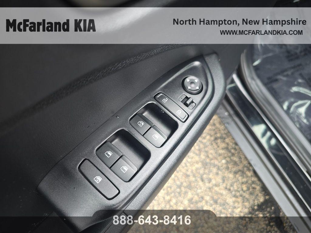 used 2022 Hyundai Venue car, priced at $17,229