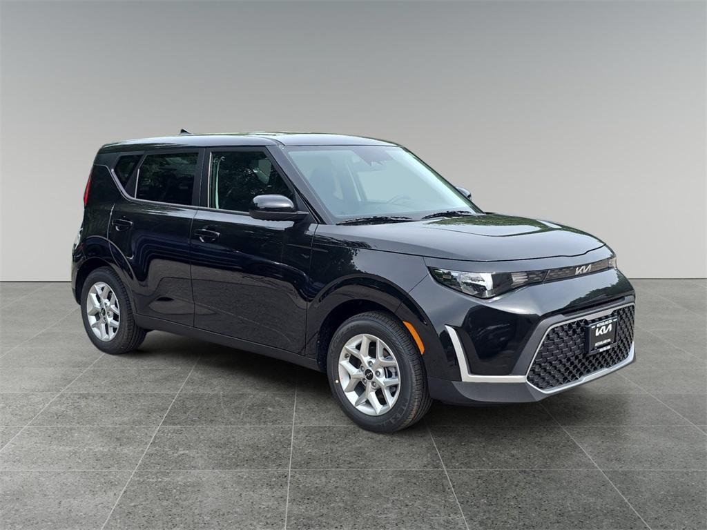 new 2025 Kia Soul car, priced at $20,760