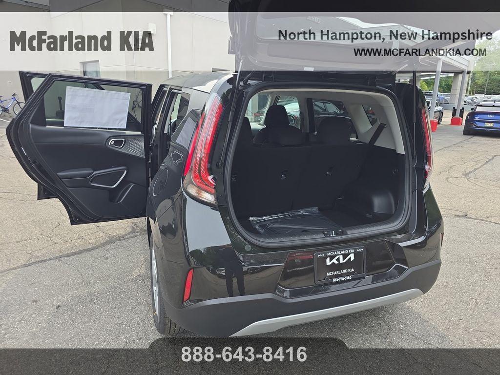 new 2025 Kia Soul car, priced at $20,302