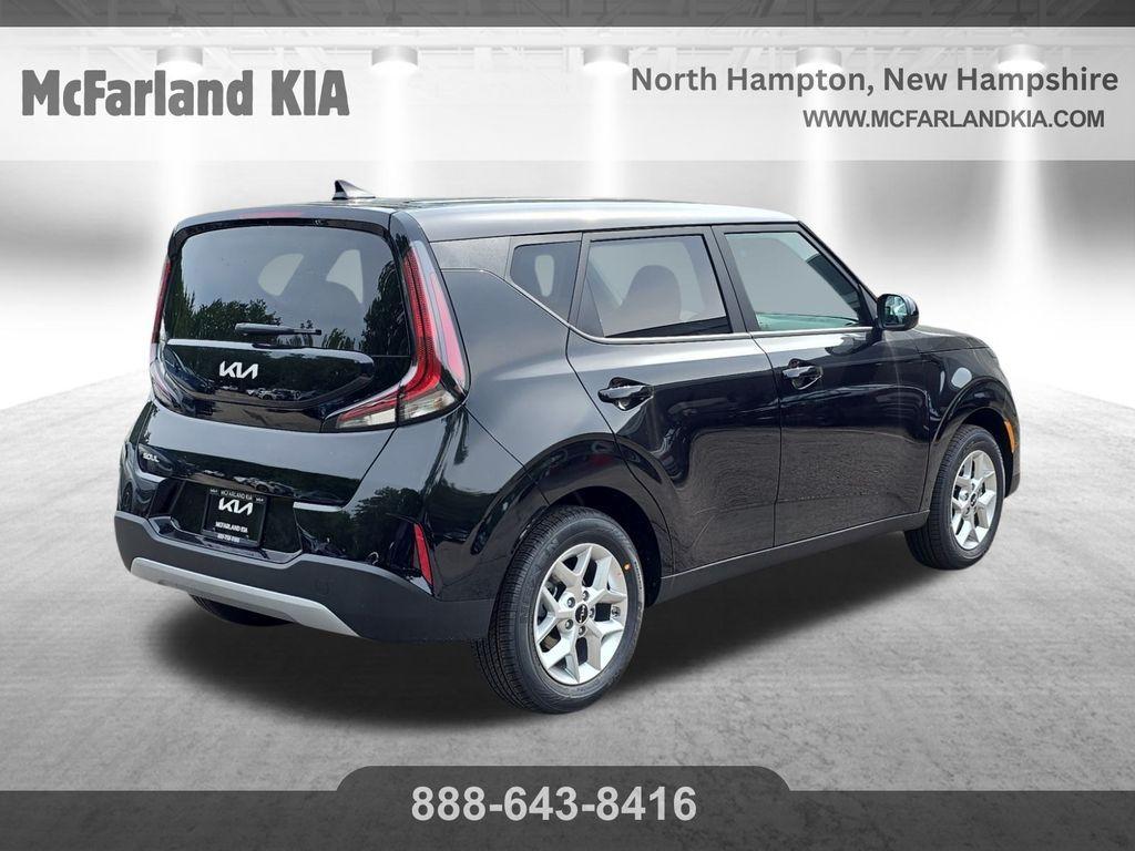 new 2025 Kia Soul car, priced at $20,302