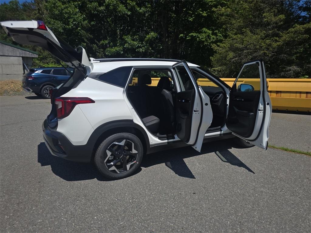 new 2025 Kia Seltos car, priced at $25,237