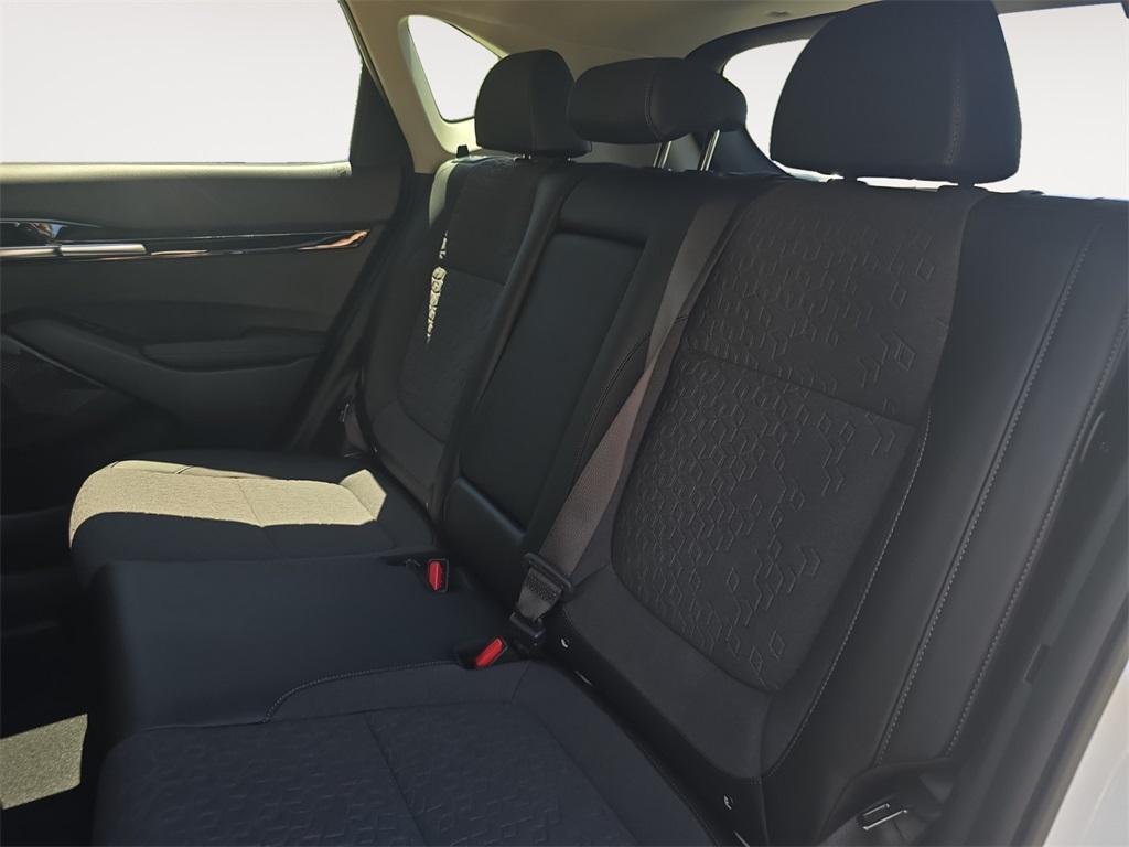 new 2025 Kia Seltos car, priced at $25,237
