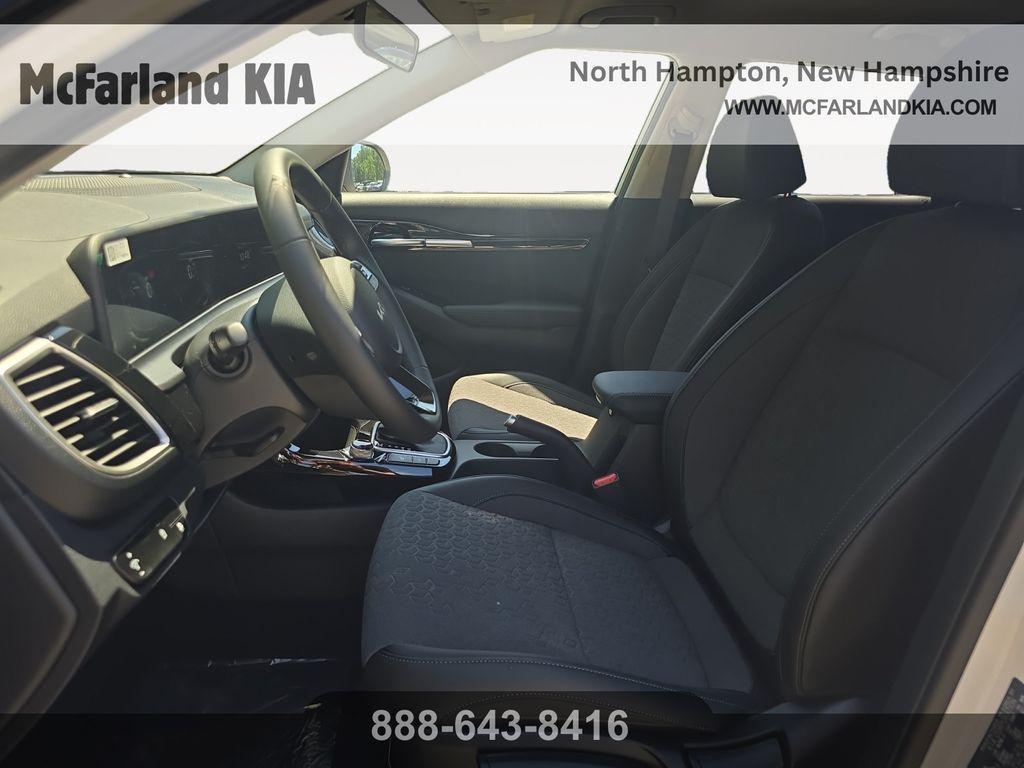 new 2025 Kia Seltos car, priced at $23,803