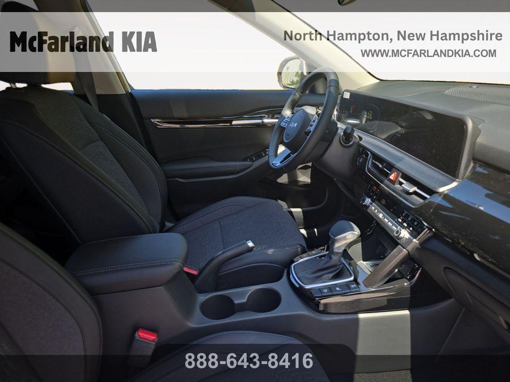 new 2025 Kia Seltos car, priced at $23,803