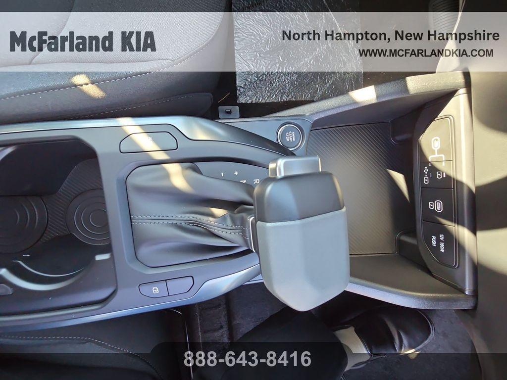 new 2025 Kia K4 car, priced at $21,548