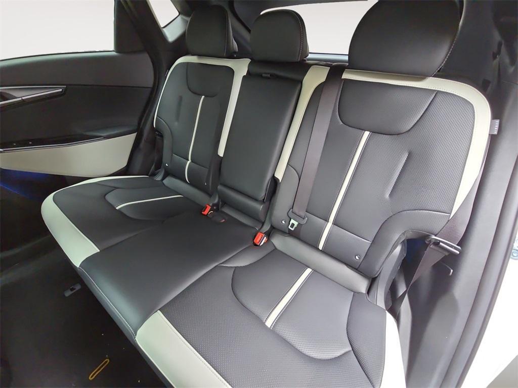 new 2025 Kia EV6 car, priced at $42,110