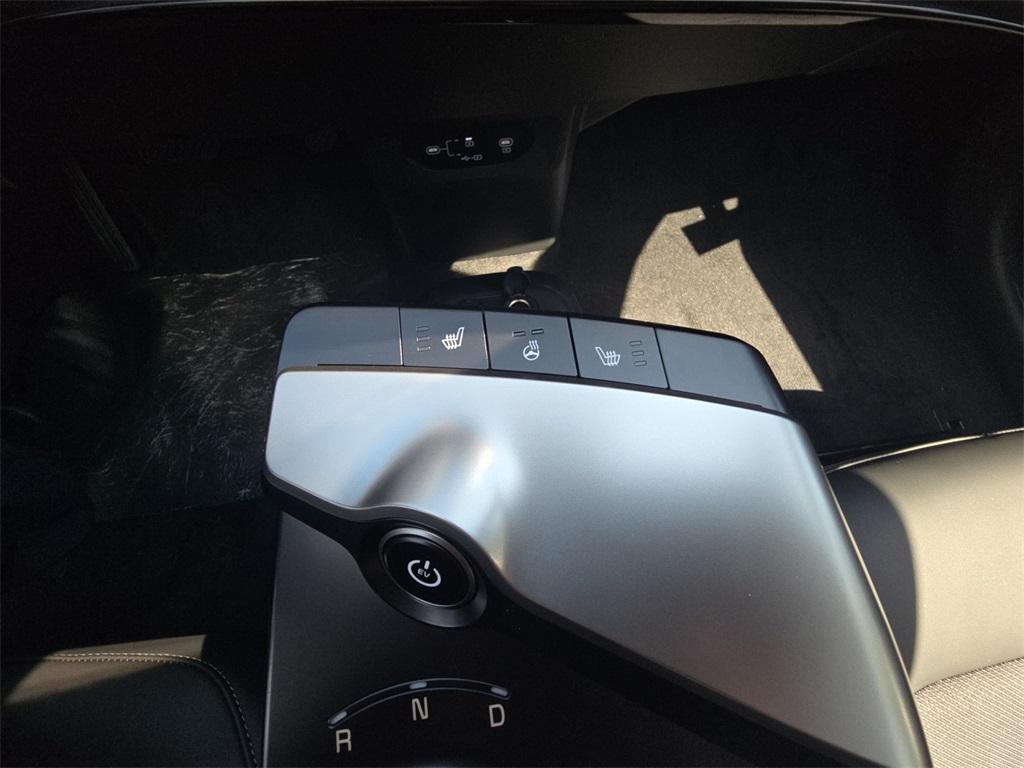new 2025 Kia EV6 car, priced at $35,015