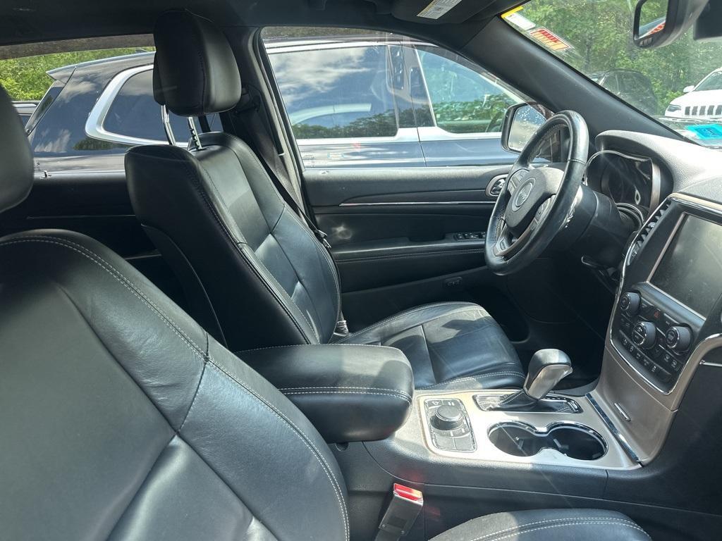 used 2017 Jeep Grand Cherokee car, priced at $14,792