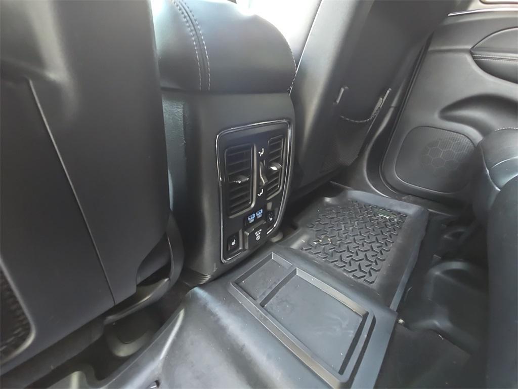 used 2017 Jeep Grand Cherokee car, priced at $13,998