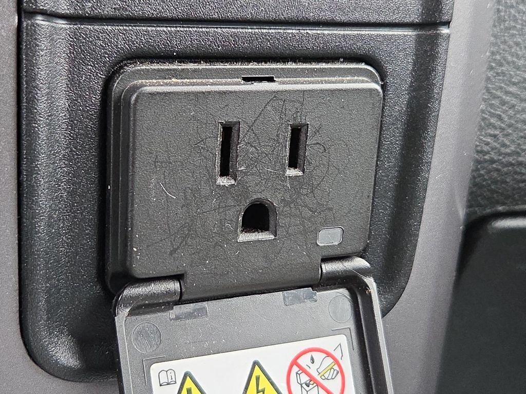 used 2023 Ram 1500 Classic car, priced at $26,917