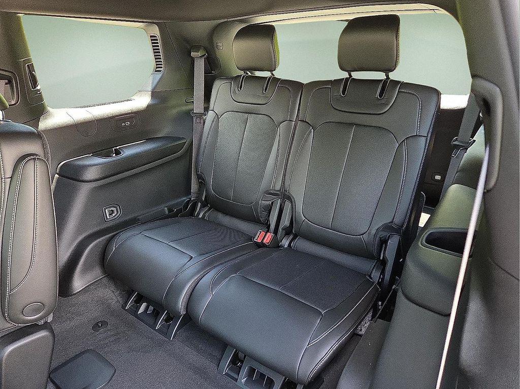 new 2025 Jeep Grand Cherokee L car, priced at $51,217