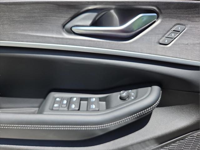new 2025 Jeep Grand Cherokee L car, priced at $50,049