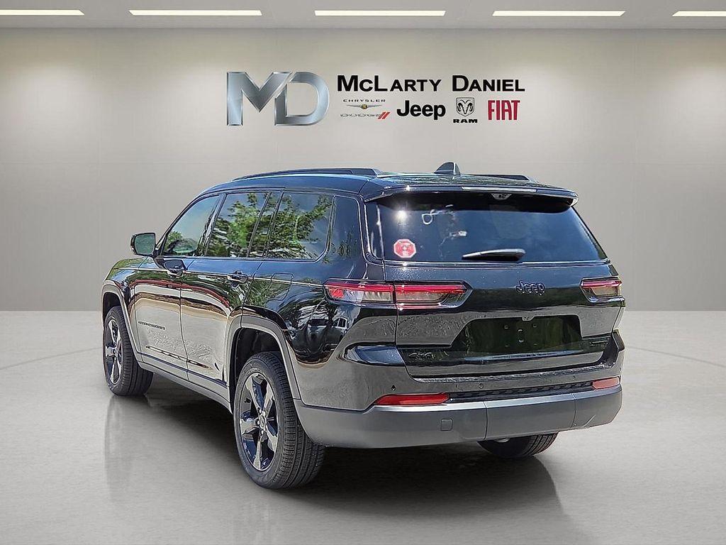 new 2025 Jeep Grand Cherokee L car, priced at $51,217