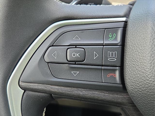 new 2025 Jeep Grand Cherokee L car, priced at $50,049