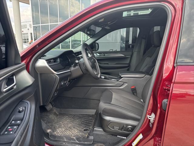 used 2024 Jeep Grand Cherokee L car, priced at $39,985