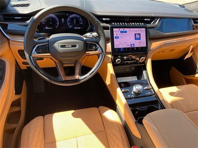 new 2025 Jeep Grand Cherokee L car, priced at $67,690