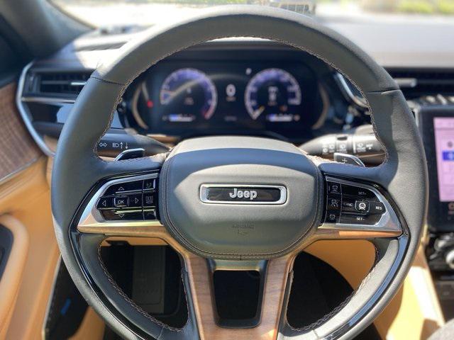 new 2025 Jeep Grand Cherokee L car, priced at $68,690